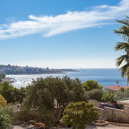 Apartment By The Sea Razanj, - 15998 Rogoznica (Sibenik-Knin)