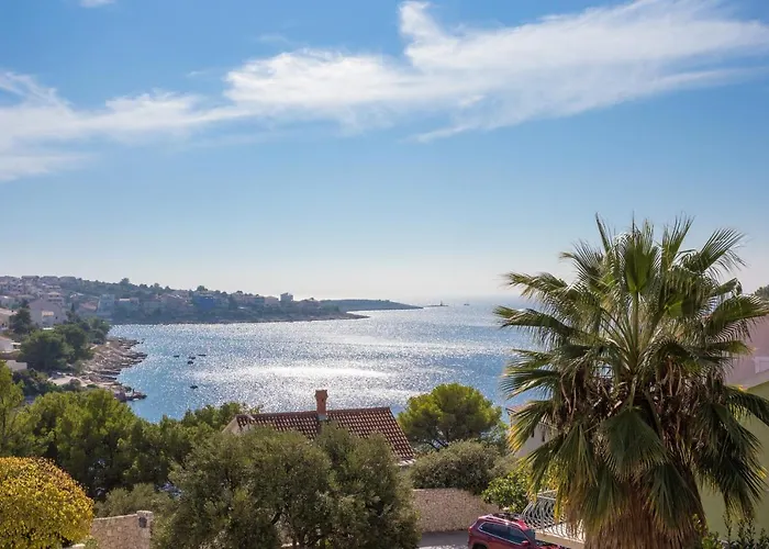 Apartamento By The Sea Razanj, - 15998 *